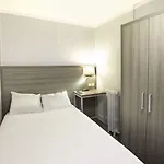 Hipotel Père-lachaise République Hotel 3*