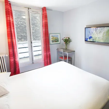 Hipotel Pere-lachaise Republique Hotel 3*