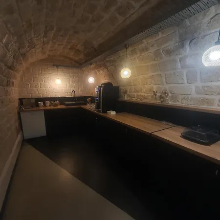 Otel Hipotel Pere-lachaise Republique 3*