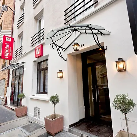 Hipotel Pere-lachaise Republique 3*