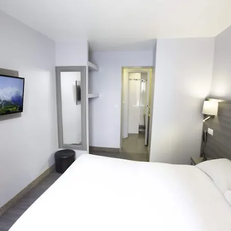 Hotell Hipotel Pere-lachaise Republique