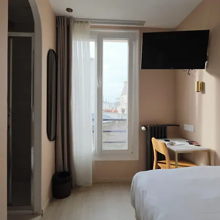 Hotel Hipotel Père-lachaise République Paris