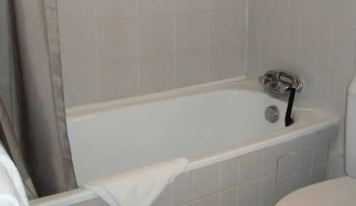 Hipotel Pere-lachaise Republique