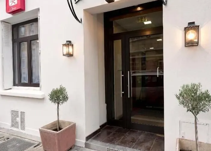 Hipotel Pere-lachaise Republique Hotel Paříž