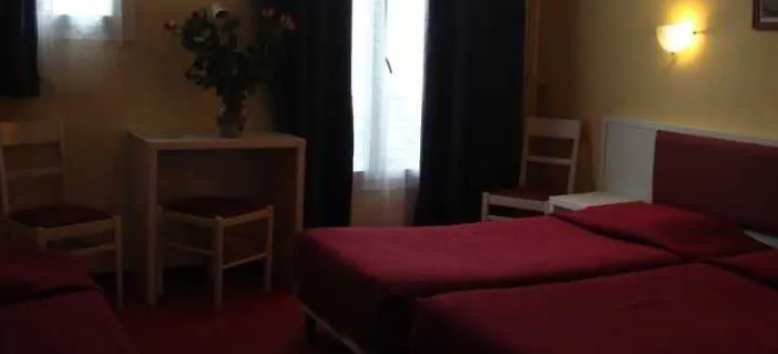 Hotell Hipotel Pere-lachaise Republique 3*