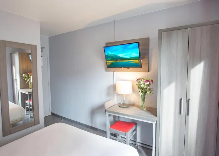 Hipotel Pere-lachaise Republique Hotell 3*
