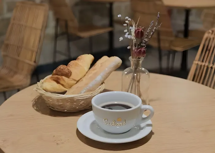 Hipotel Pere-lachaise Republique Hotell 3*